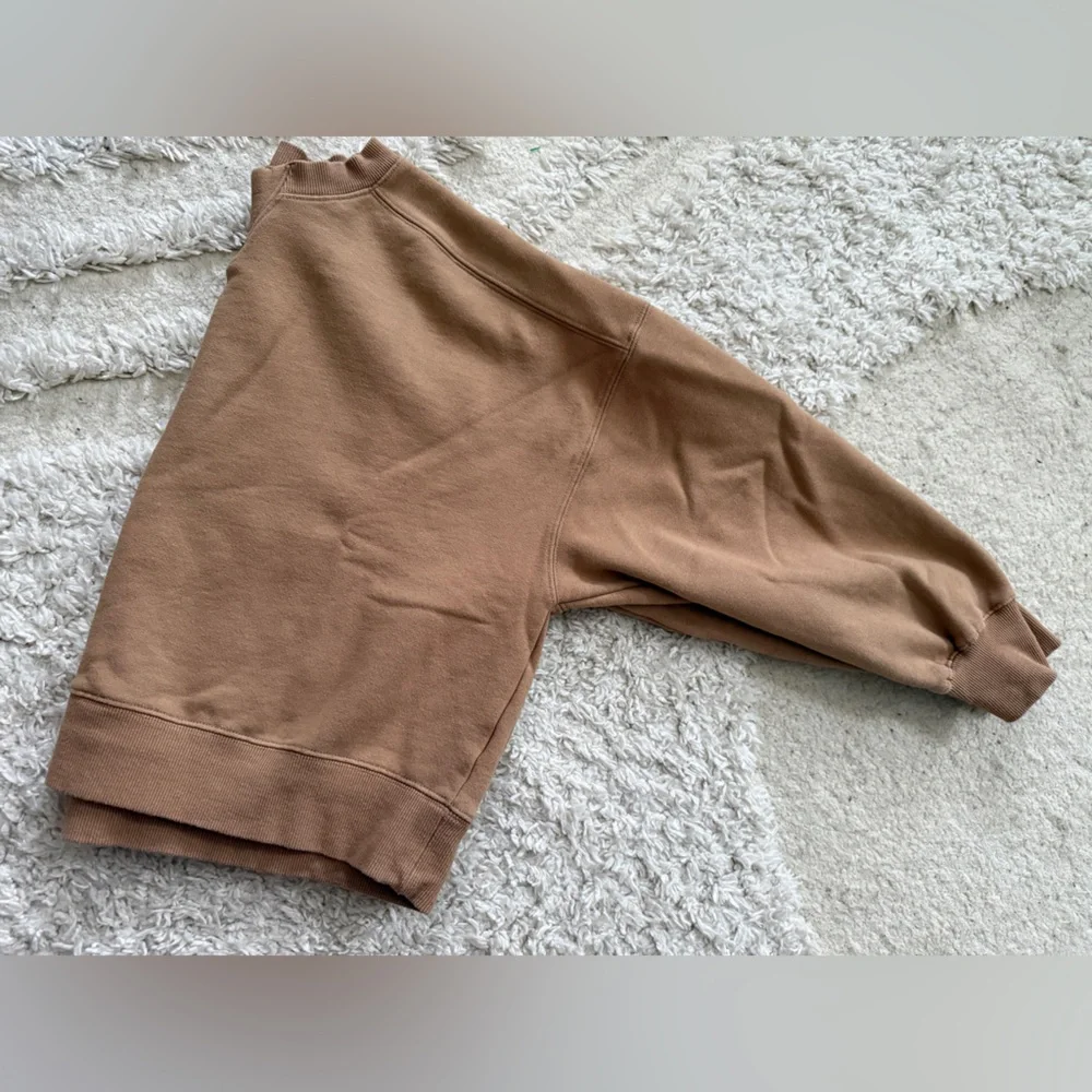 Born Primitive Pump Sweatshirt in Camel Color. Not Cream as pictured. Size S - Picture 8 of 9